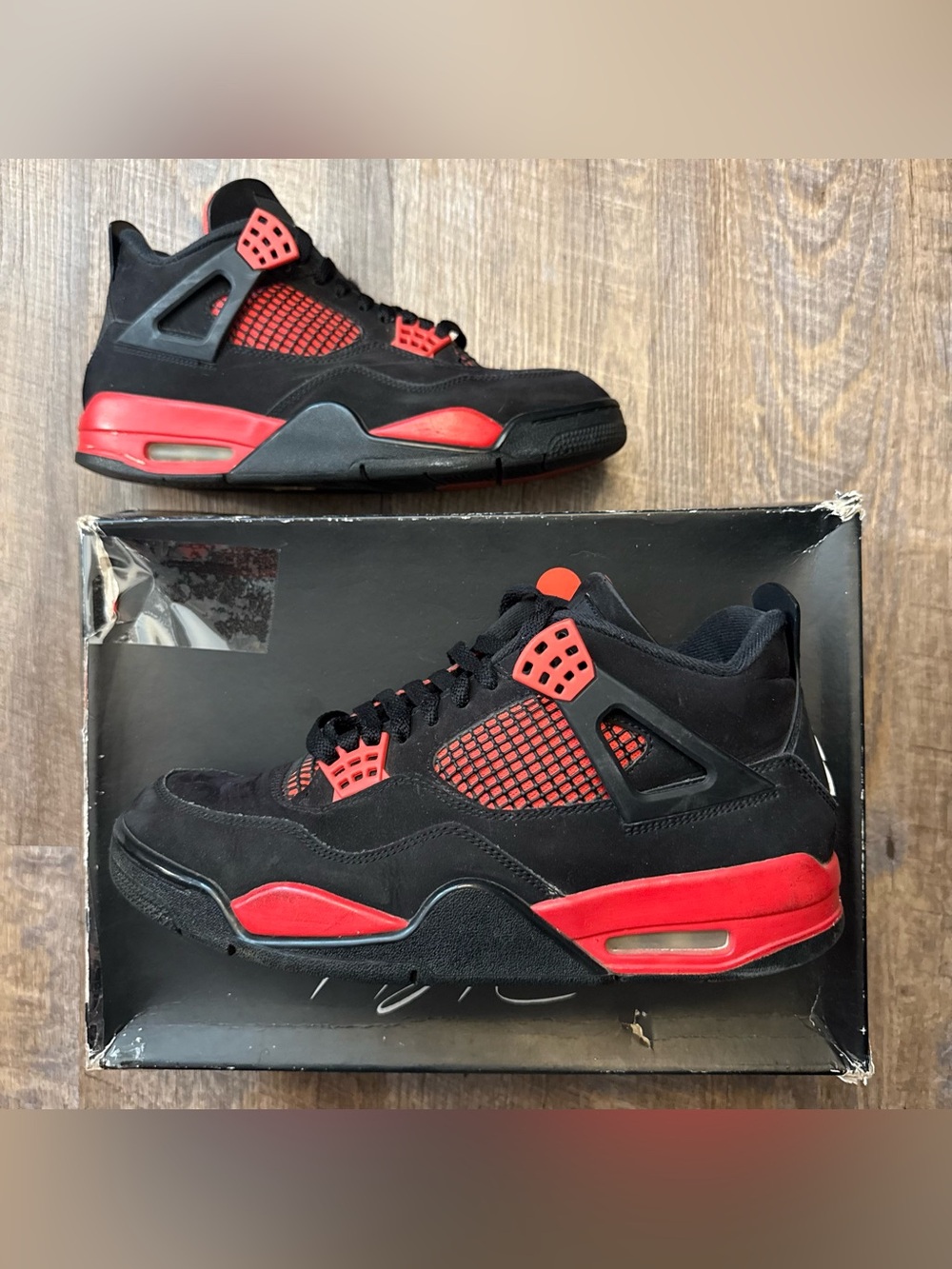 Nike Air Jordan 4 IV Retro Red Thunder Black Men’s Size 9 Sneakers Shoes